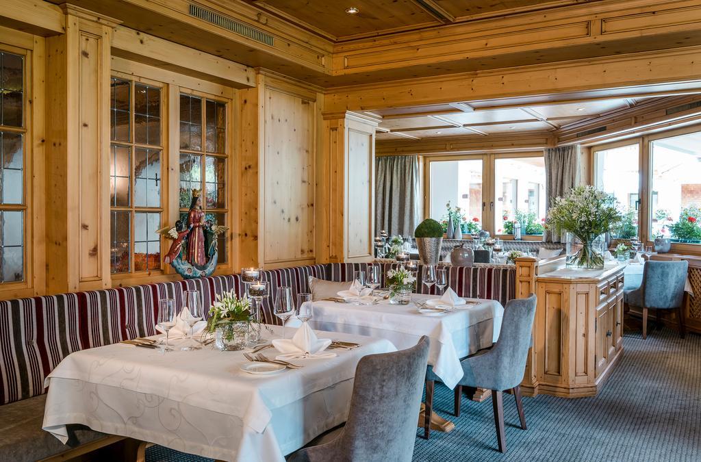 Hotel Auenhof Lech am Arlberg Exterior photo