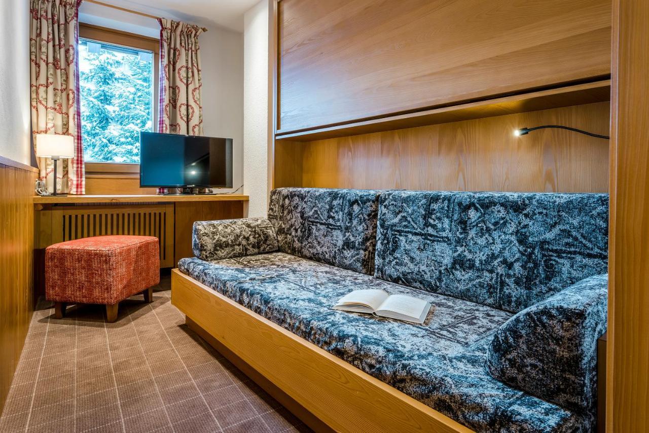 Hotel Auenhof Lech am Arlberg Exterior photo